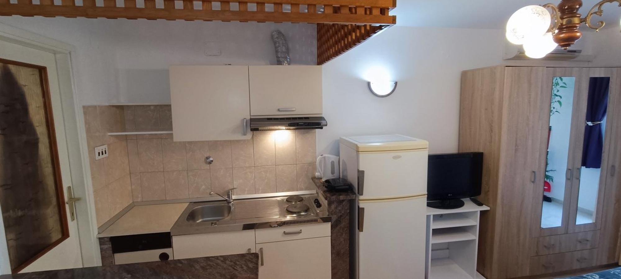 Studio Apartments Fabjanac トロギール エクステリア 写真