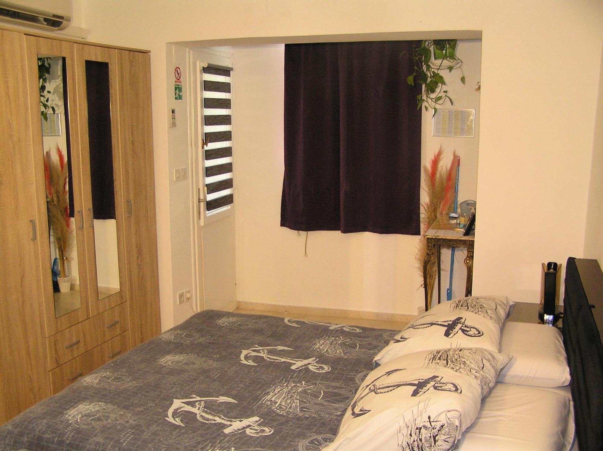 Studio Apartments Fabjanac トロギール エクステリア 写真